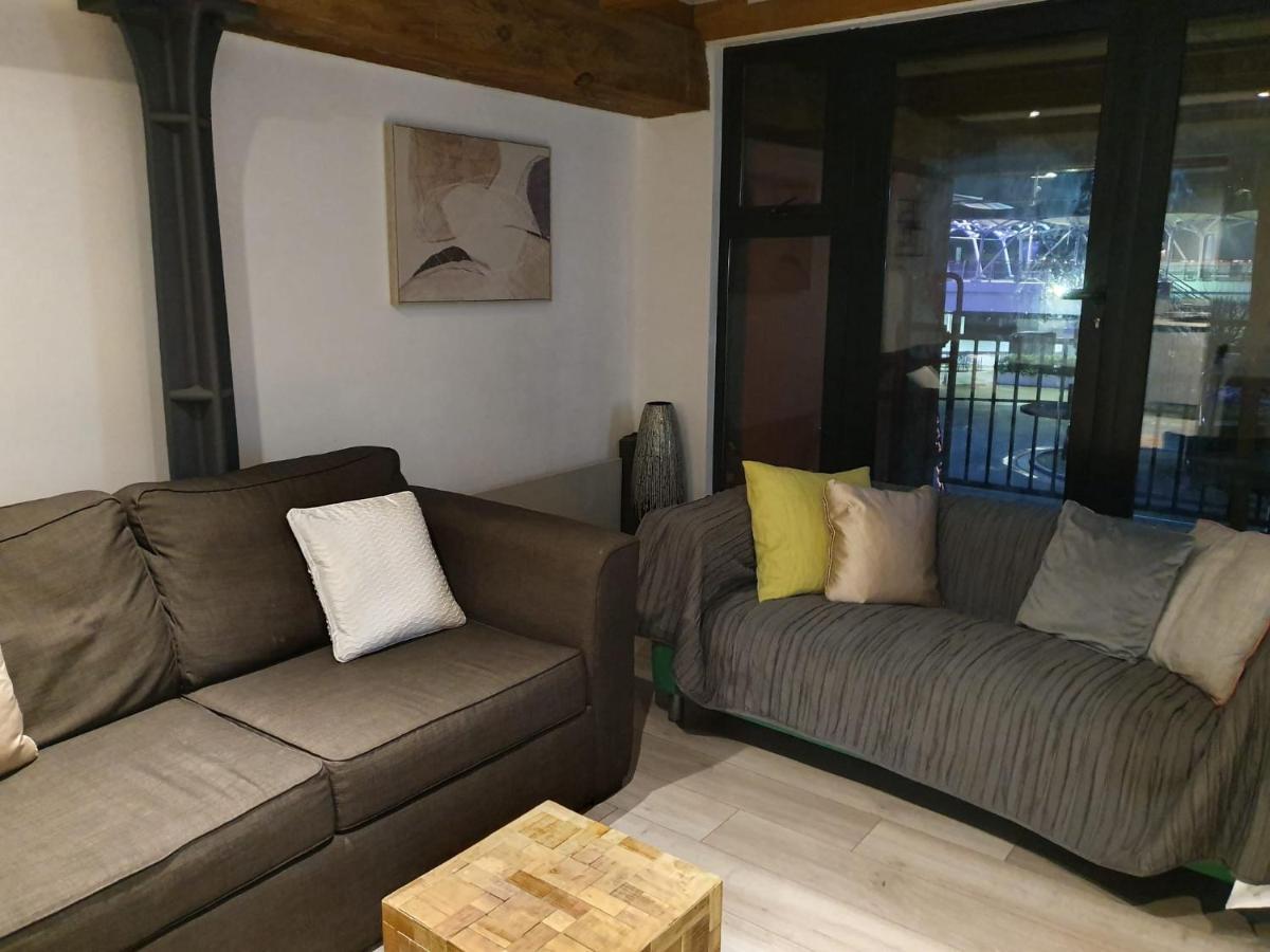 Sng Apartments Excel Лондон Екстер'єр фото